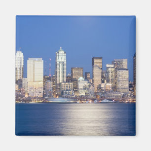 WA, Seattle, Skyline von Seattle und Elliott Bay, Magnet