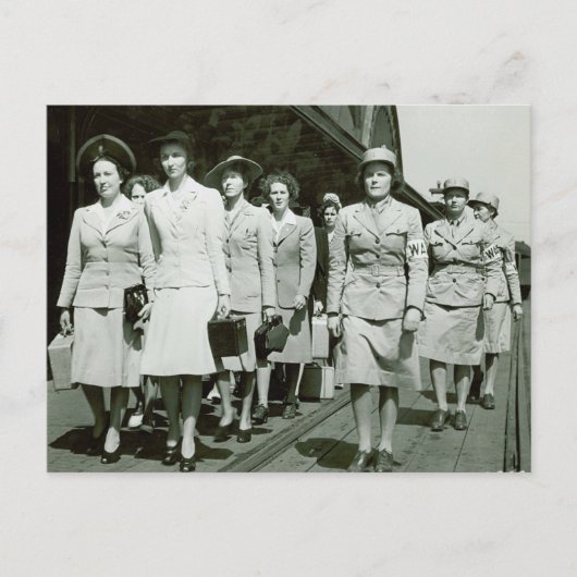 WAAF-Rekruten - Marching 1942 Postkarte (Vorderseite)
