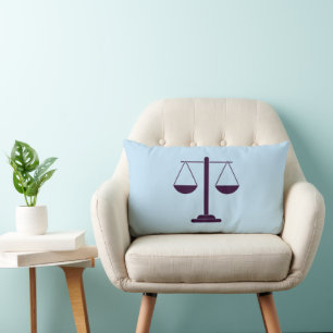 Waage der Justiz Rechtsdienstleistungen Symbol Lendenkissen