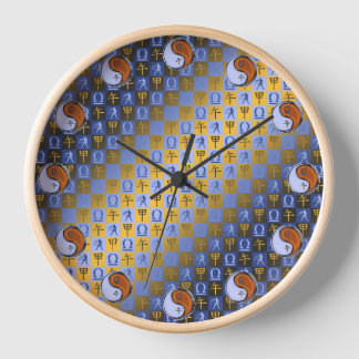 Waage & Holzpferd Uhr