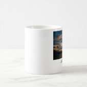 Wachen Sie nach Alaska auf Kaffeetasse (Mittel)