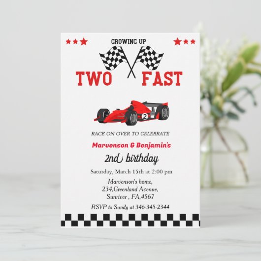 wachsen zu schnell auf Rennwagen zwei Jungs 2. Geb Einladung (Stehend Vorderseite)