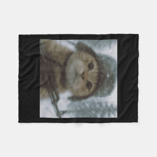 Wacky Cat Snow Kitten Soldier Selfie With Gun Meme Fleecedecke (Vorderseite (Horizontal))