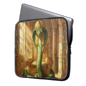 Wadjet – Ägyptische Schlangengöttin´5 Laptopschutzhülle (Vorderseite Links)