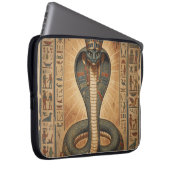 Wadjet – Ägyptische Schlangengöttin´7 Laptopschutzhülle (Vorne Rechts)