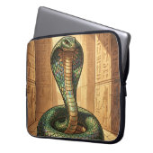 Wadjet – Ägyptische Schlangengöttin Laptopschutzhülle (Vorderseite Links)