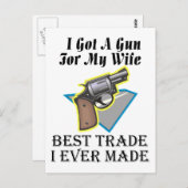 Waffe für Ehefrau Postkarte (Vorne/Hinten)