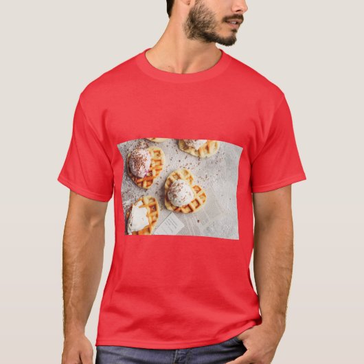 Waffel-Eiscreme-Liebe-Tee T-Shirt (Vorderseite)