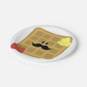 Waffel Mustache Man mit Erdbeeren Papierplatte Pappteller (Schrägansicht)