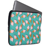 Waffelcones Eis und gefrorenes Jogurt-Muster Laptopschutzhülle (Vorne Rechts)