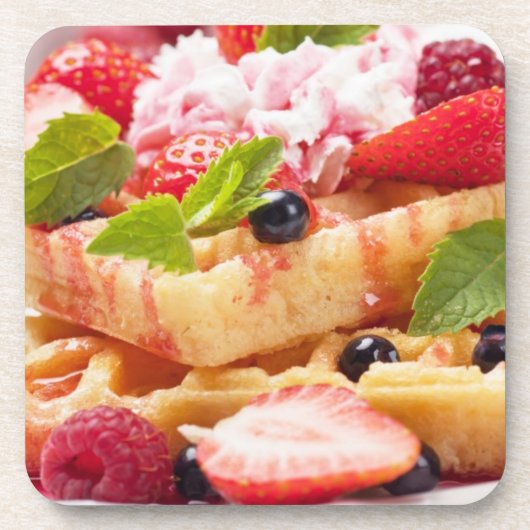 Waffelkuchen mit frischem Beerenobst Getränkeuntersetzer (Vorderseite)