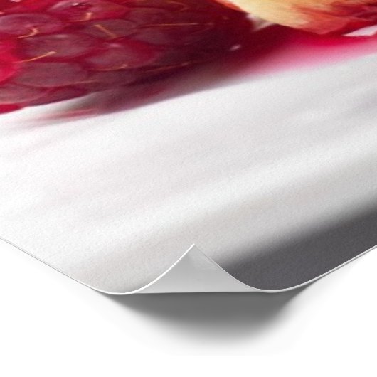 Waffelkuchen mit frischem Beerenobst Poster (Ecke)