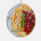 Waffeln, hausgemacht mit Johannisbeeren Keramik Ornament (Links)