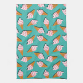 Waffle cones ice cream and frozen yogurt pattern geschirrtuch (Vertikal)
