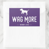 Wag mehr Besorgnis weniger Rechteckiger Aufkleber (Tasche)