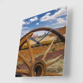 Wagenrad nah hoch, Arizona Quadratische Wanduhr (Winkel)