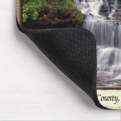 Wagner Falls gerahmt Mousepad (Ecke)