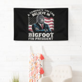 Wahl 2024 Funny Vote Sasquatch USA Banner (Insitu)