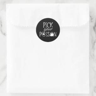 Wähle Dein Gift, Lustige Hexen-themed BLK Hallowee Runder Aufkleber