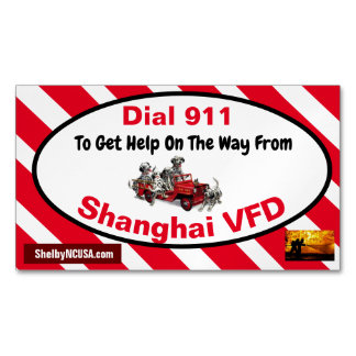 Wählen Sie 911, um Hilfe zu erhalten über die Art  Magnetische Visitenkarte