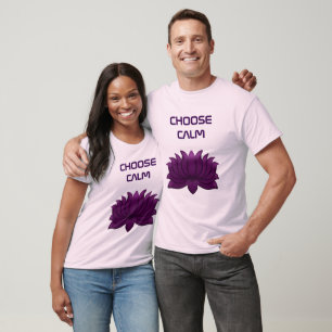 Wählen Sie die ruhige violette Lotusblume  T-Shirt