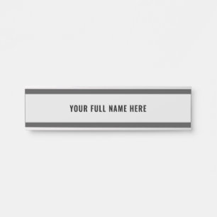 Wählen Sie Farben und Schriftart aus, um Ihre Name Türschild