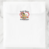 Wahre Liebe wird gerettet Runder Aufkleber (Tasche)