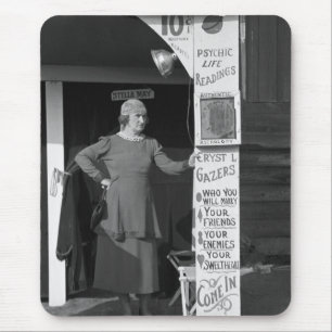 Wahrsagerin in Louisiana, 1938 Mousepad