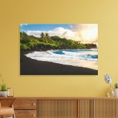 Waianapanapa Beach Leinwanddruck (Insitu (Wohnzimmer))
