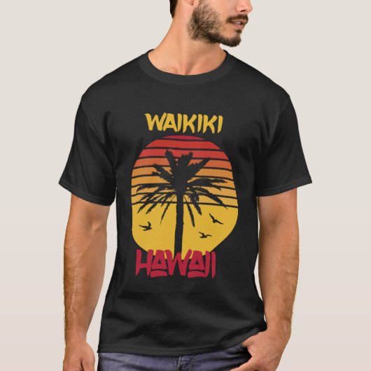 Waikiki Beach Hawaii Vacation Ocean Surfing T-Shirt (Vorderseite)