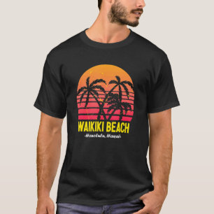 Waikiki Beach Honolulu Hawaii Oahu Hawaii Sunset T-Shirt