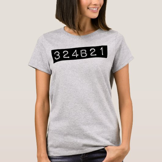 Waisenschwarzes 324B21 T-Shirt (Vorderseite)