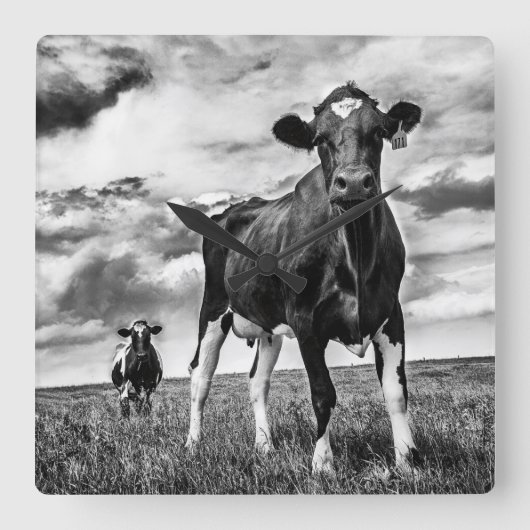 Waiting BW Crop Quadratische Wanduhr (Vorderseite)