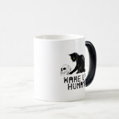 Wake Up Human - Funny Cat With Skull Verwandlungstasse (VorderseiteRechts)