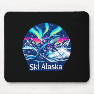 Wal genießt Skifahren in Alaska-Abenteuer Mousepad