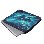 Wal im Weltraum, Augen fangende Neontiere Laptopschutzhülle (Vorne Knopf)