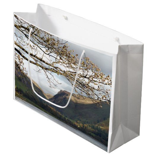 WALANSICHT GROßE GESCHENKTÜTE (Vorderseite Schrägansicht)