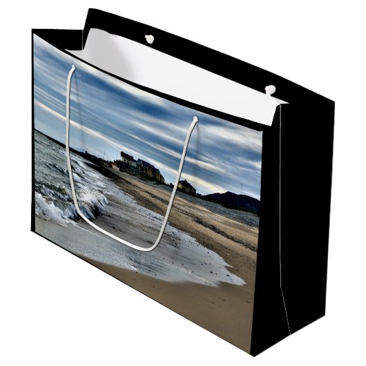 WALANSICHT GROßE GESCHENKTÜTE (Vorderseite Schrägansicht)