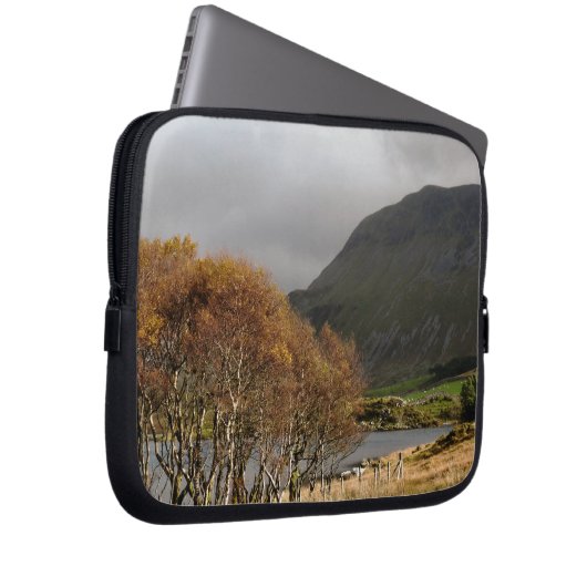 WALANSICHT LAPTOPSCHUTZHÜLLE (Vorne Rechts)