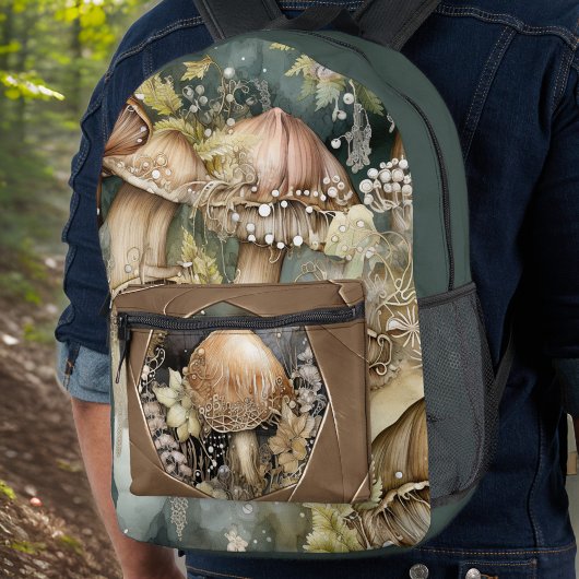 Wald Pilze durch eine Kamera Linsen Monogramm Bedruckter Rucksack