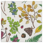 Waldbeeren, Blätter und Waldkäfer auf Weiß Stoff (Nahaufnahme)