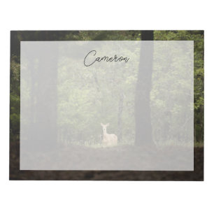 Wälder Ein weißer Schwanz im Wald Notizblock