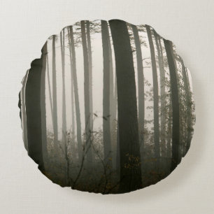 Wälder und Silhouetten Rundes Kissen