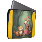 „Waldfreunde voller Herz – Ein magisches Treffen“ Laptopschutzhülle (Vorne Rechts)