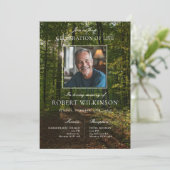 Waldgrün Feier des Lebens Beerdigung Foto Einladung (Stehend Vorderseite)
