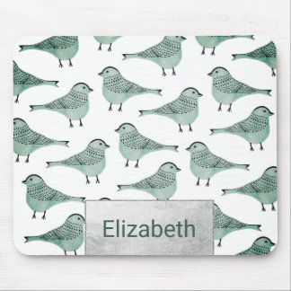 Waldgrüner Aquarellvogel, schwarze Pinselstriche Mousepad