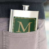 Waldgrünes und goldenes Monogramm Flachmann (Beispiel)