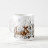 Waldhirsche im Winterschnee Saisonale Kaffeetasse (Vorderseite Links)