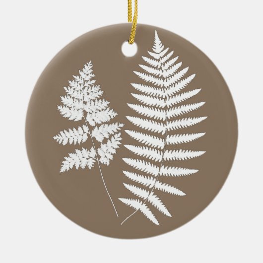Waldland Fern Muster, Taupe Tan und Creme Keramik Ornament (Vorne)
