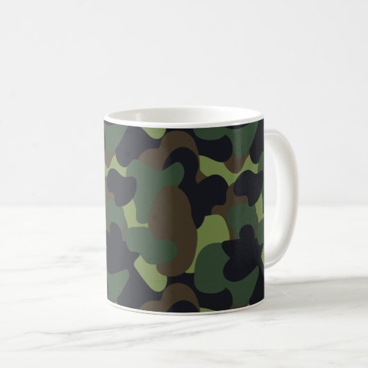 Waldland Militärische Camouflage Grünbraunes Schwa Kaffeetasse (VorderseiteRechts)